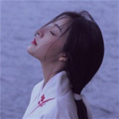 最新版2023唯美女生白衣古风头像(42张)