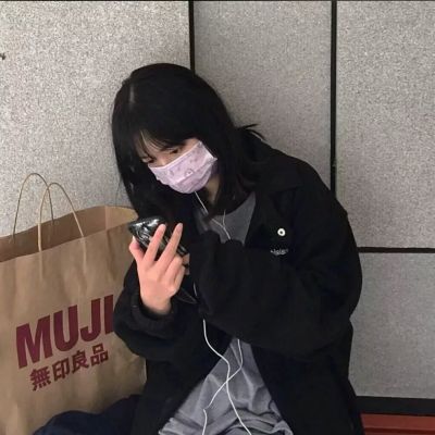 女生头像ins个性酷酷的图片(精选10张)