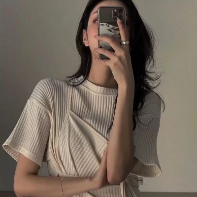 女生头像ins个性酷酷的图片(精选10张)