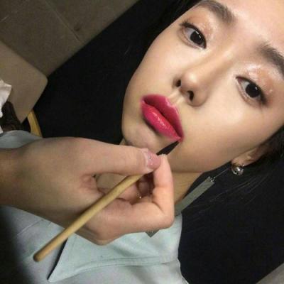 吸引人关注的抖音小姐姐头像(精选44张)