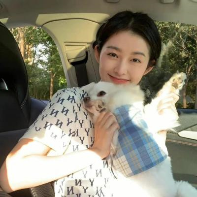 吸引人关注的抖音小姐姐头像(精选44张)