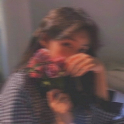 高糊但是却超级好看的女生头像(32张)