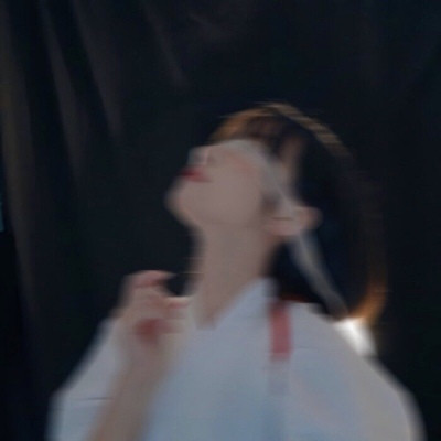 高糊但是却超级好看的女生头像(32张)