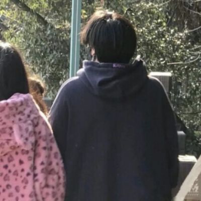 情侣头像一左一右配对真人图片(共36张)