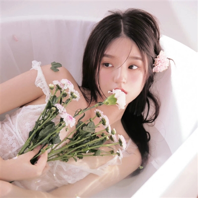 时尚头像女生气质图片(精选48张)