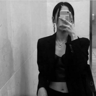 个性qq女生黑白头像(20张)