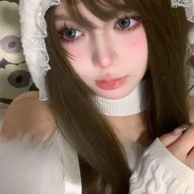 2023热门爆款好看的女生头像(共46张)
