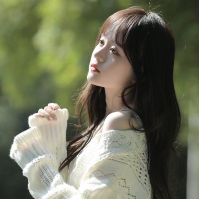 女生好看唯美温柔的头像(共32张)