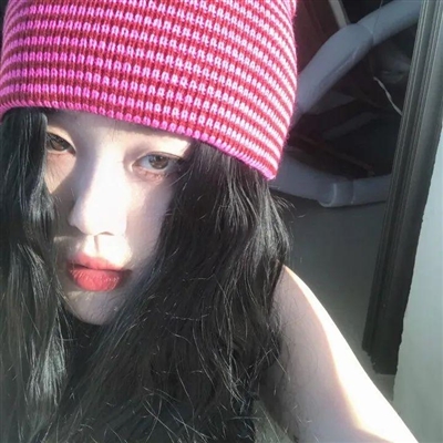 女生好看唯美温柔的头像(共32张)