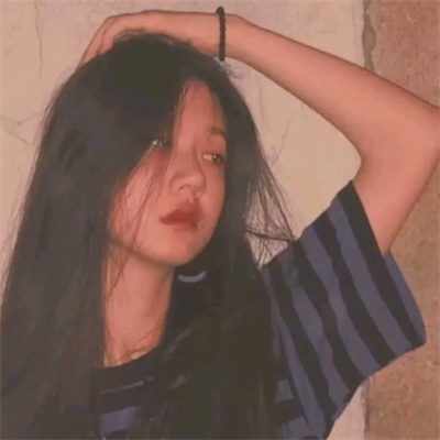 女人最适合的微信头像悲伤(精选22张)