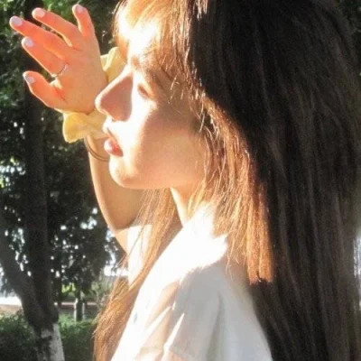 有氛围的女生头像(共36张)