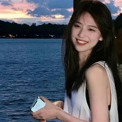 有氛围的女生头像(共36张)
