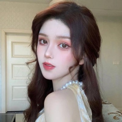 2023年好看的女生网络热门头像(48张)
