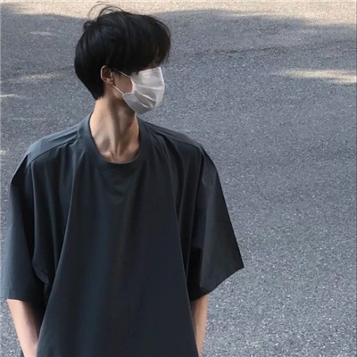 不露脸的男生头像帅气高清图片(优选22张)