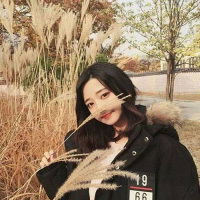 高清好看的唯美女生长发图片头像(精选38张)