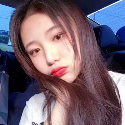 高清好看的唯美女生长发图片头像(精选38张)
