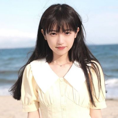 高清好看的唯美女生长发图片头像(精选38张)