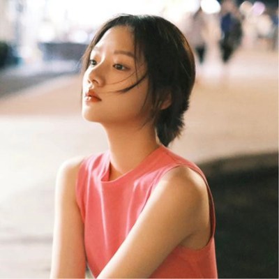 2023年好看的女生网络热门头像(48张)