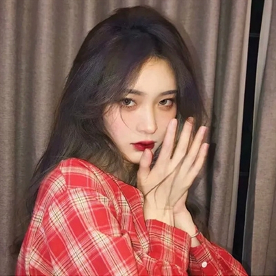 小众温柔高质量的头像女生图片(共46张)