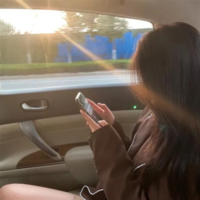 清新自然美女头像图片(44张)