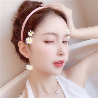 清新自然美女头像图片(44张)