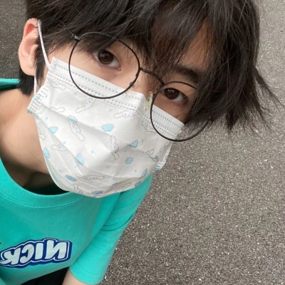 帅气小鲜肉快手男生头像(共48张)