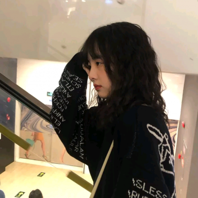 2023清新甜美的qq女生头像(共36张)