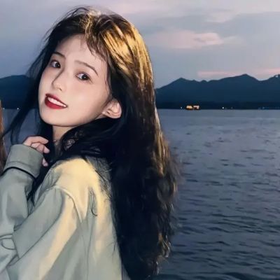 2023清新甜美的qq女生头像(共36张)
