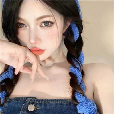纯欲女生微信头像(精选50张)