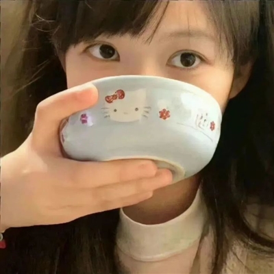 纯欲女生微信头像(精选50张)