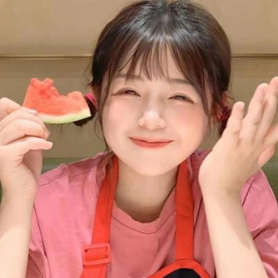 纯欲女生微信头像(精选50张)