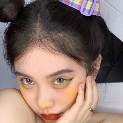 纯欲女生微信头像(精选50张)