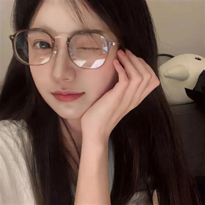 纯欲女生微信头像(精选50张)