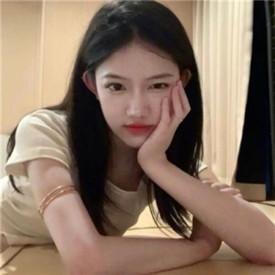 纯欲女生微信头像(精选50张)