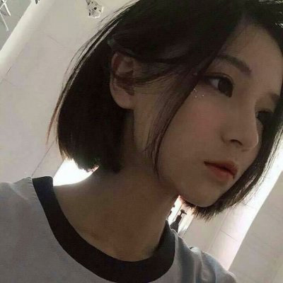真人照片女生素颜头像(18张)