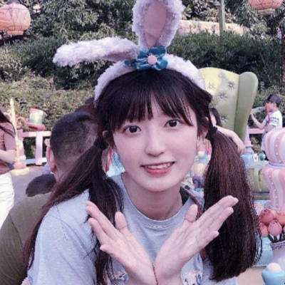 真人照片女生素颜头像(18张)