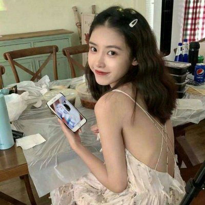真人照片女生素颜头像(18张)
