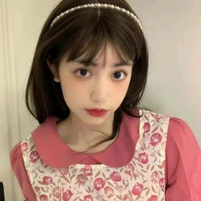 好看的大眼睛女生qq个性头像(共12张)