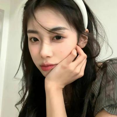好看的大眼睛女生qq个性头像(共12张)