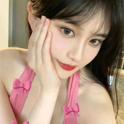 好看的大眼睛女生qq个性头像(共12张)