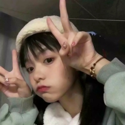 最潮最火2023韩系女生可爱头像(42张)