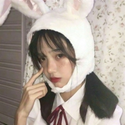 最潮最火2023韩系女生可爱头像(42张)