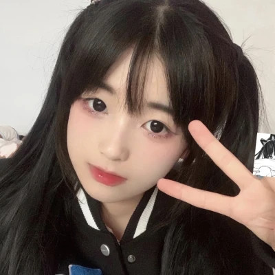 最潮最火2023韩系女生可爱头像(42张)