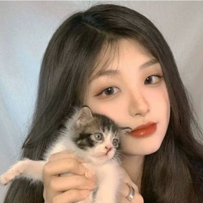 最潮最火2023韩系女生可爱头像(42张)