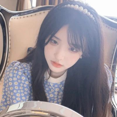 最潮最火2023韩系女生可爱头像(42张)