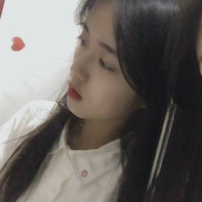 最潮最火2023韩系女生可爱头像(42张)