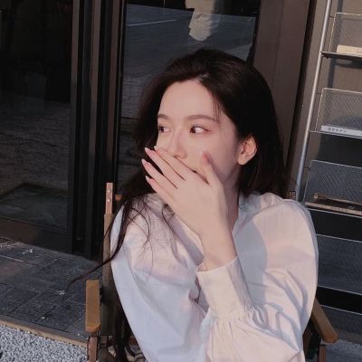 温柔干净且惊艳的头像女真人(优选50张)