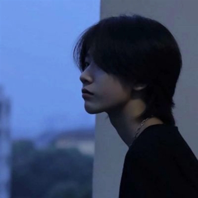 2023最火歌词伤感头像(精选42张)