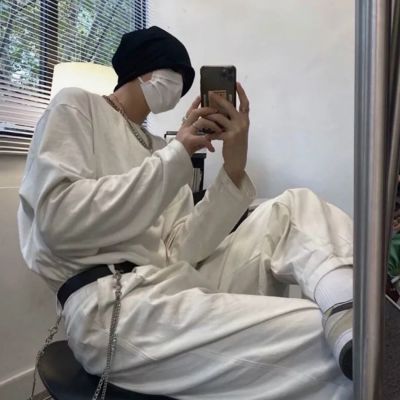2023最火歌词伤感头像(精选42张)