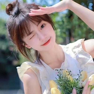 2023最好看的女生微信头像(24张)